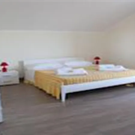 Aparthotel Fronte Mare *